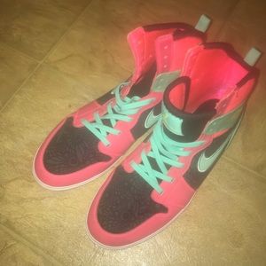 Hi-top Nike Air Jordan’s Women’s shoes